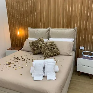 suite-zeus.hotelitalianriviera.com/